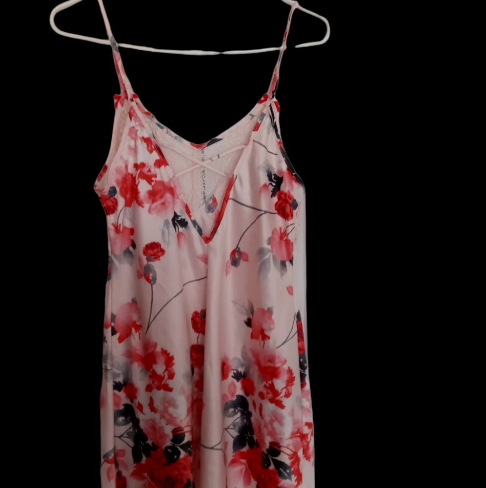 Apt 9 night gown